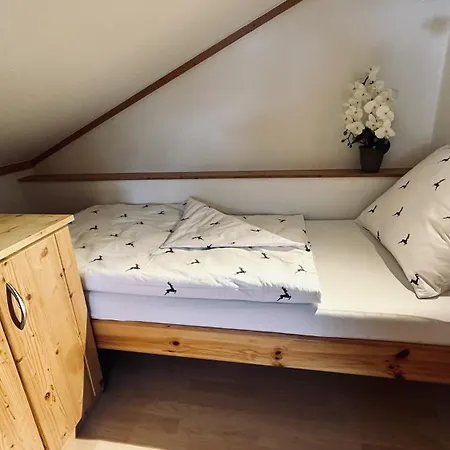 Langeck ماريا ألم ام شتاينر